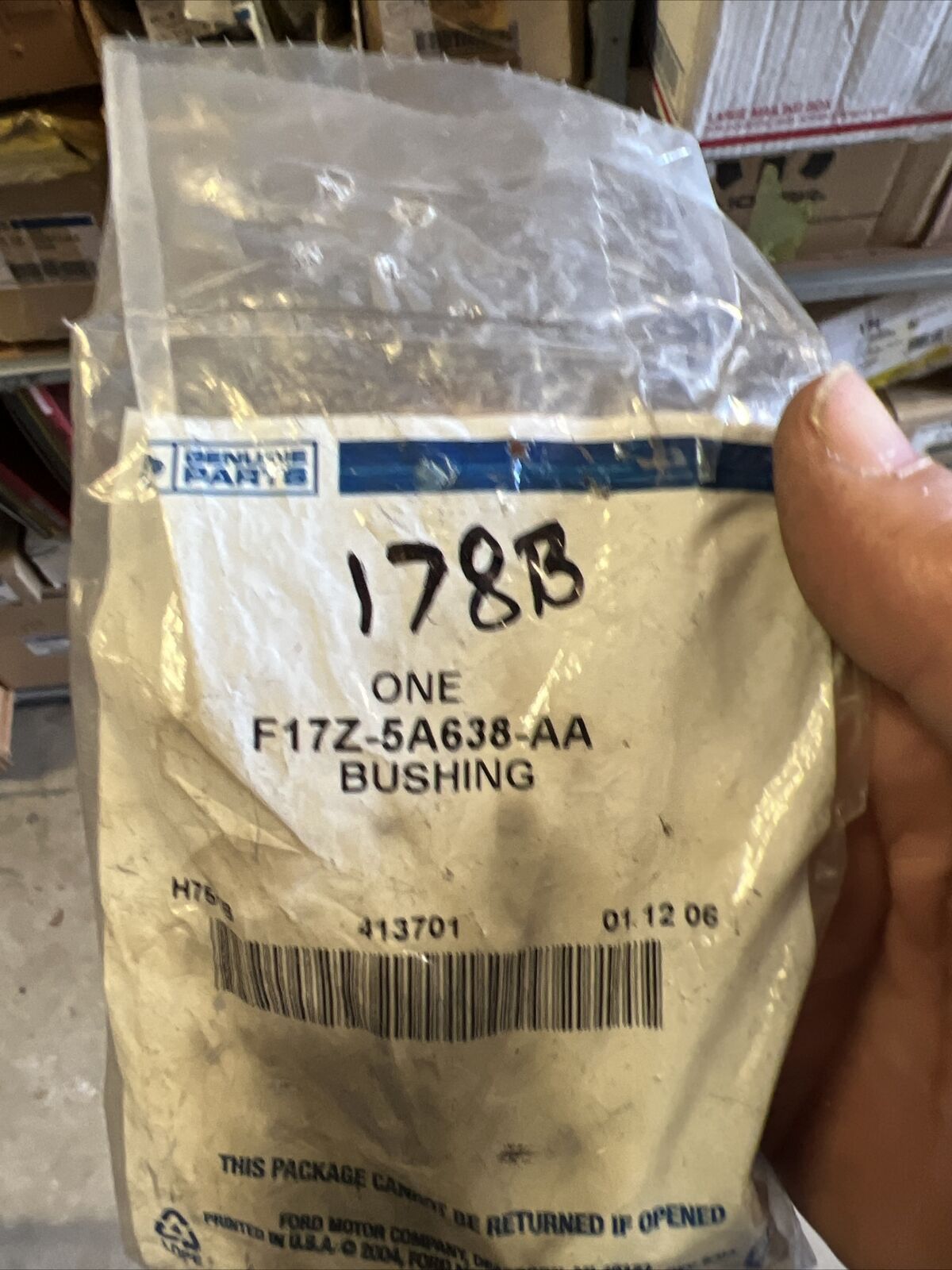 New OEM Genuine Ford Rear Suspension Stabilizer Bar Link Bolt F17Z-5A638-AA