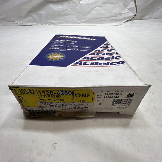 New OEM GM ACDelco 14D913CH Ceramic Front Disc Brake Pad Set W/Hardware 19286280