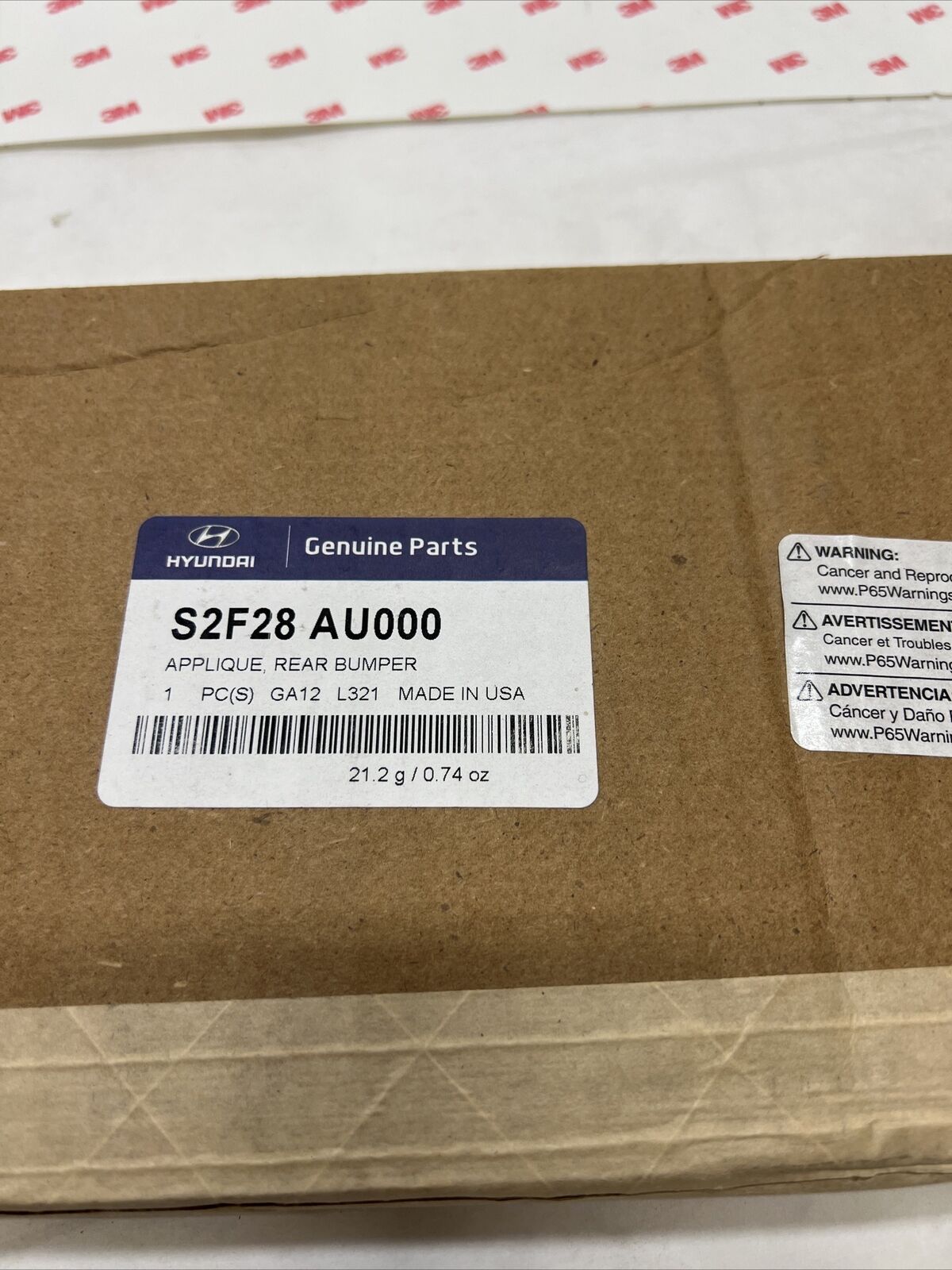 New OEM Genuine Hyundai Santa Fe 2019-2020 Rear Bumper Applique S2F28AU000