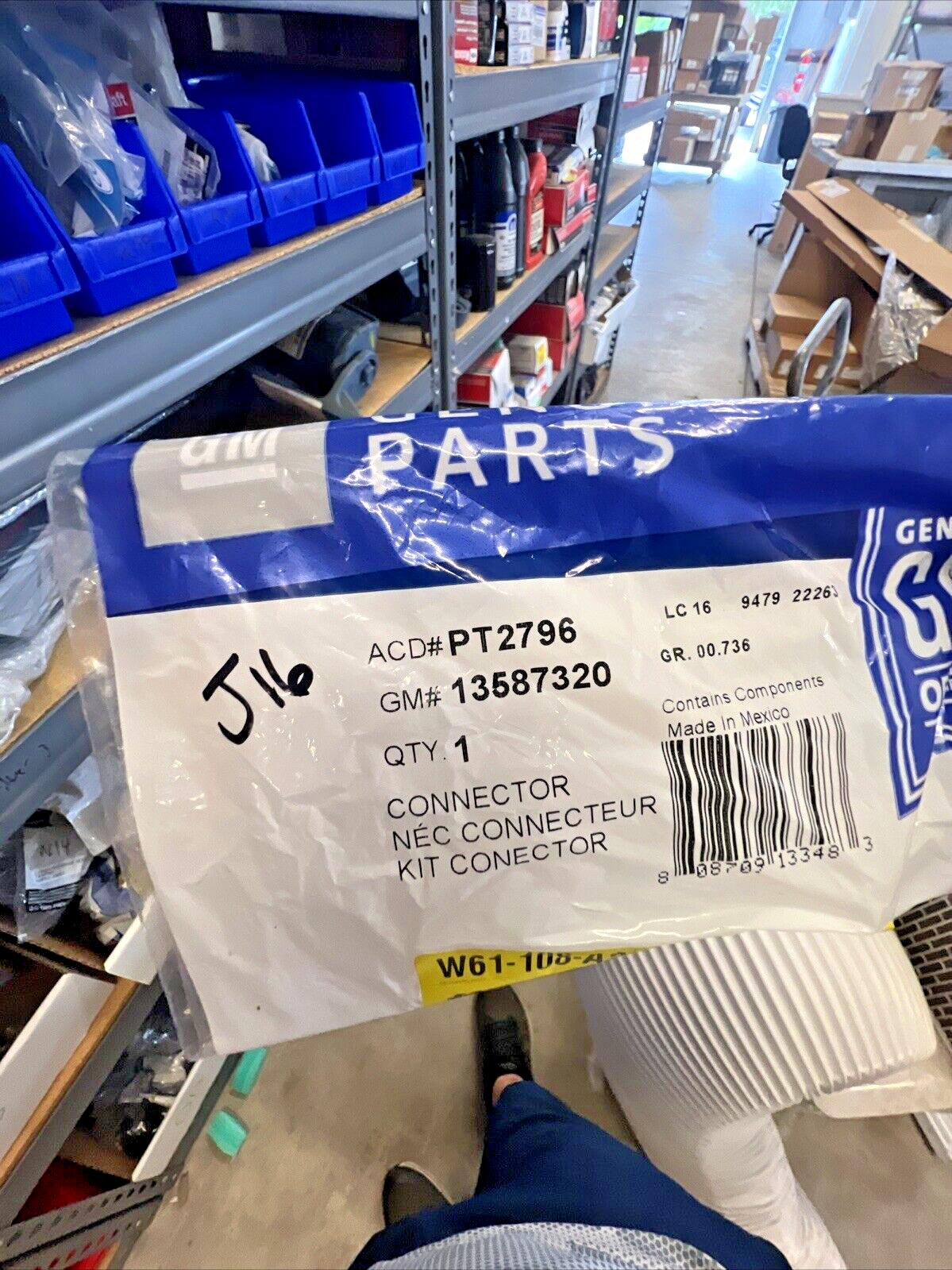 Genuine OEM GM ACDelco Camshaft Position Solenoid Connector PT2796 13587320