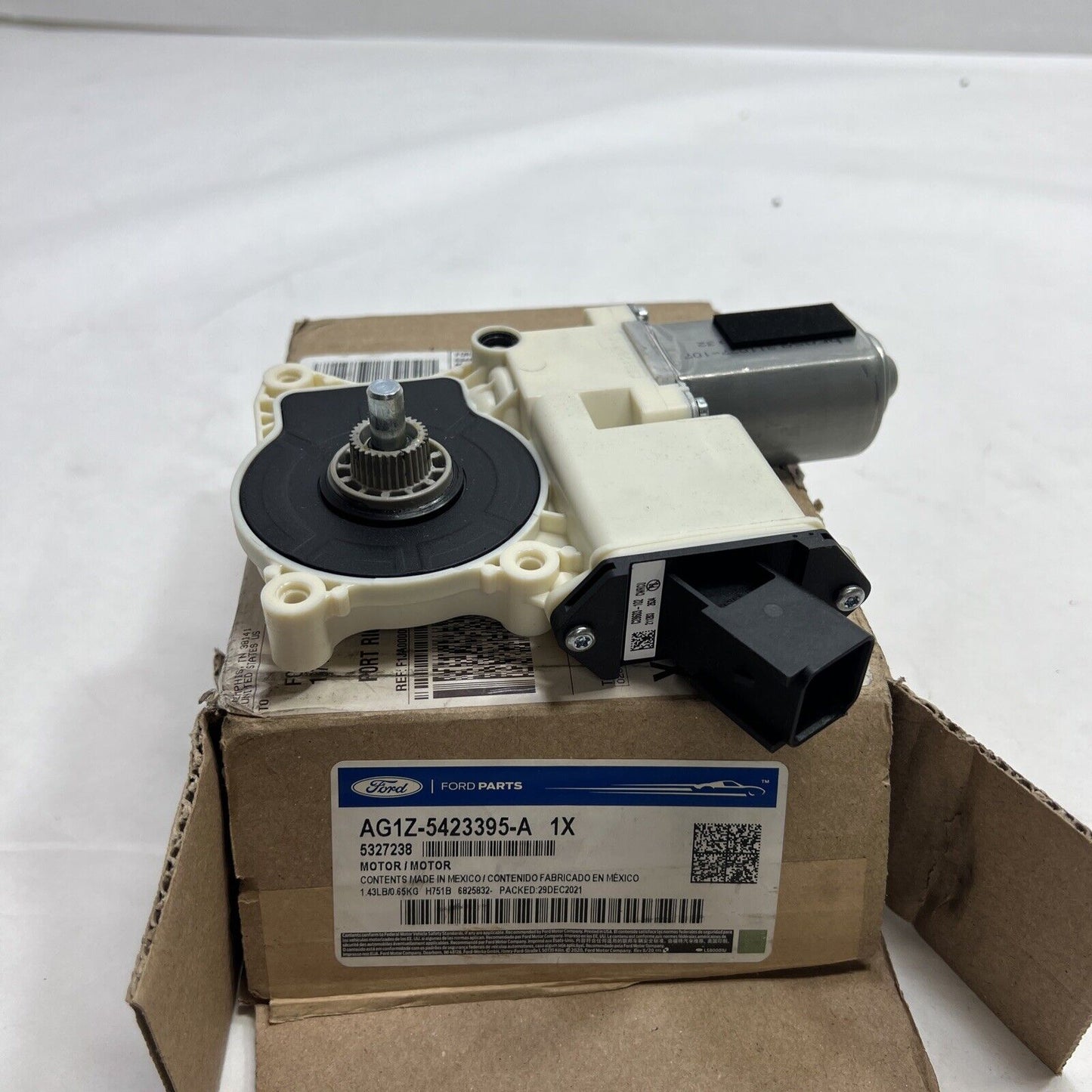 New OEM Genuine Ford Taurus 2010-2019 Left Driver Side Window Motor AG1Z5423395A