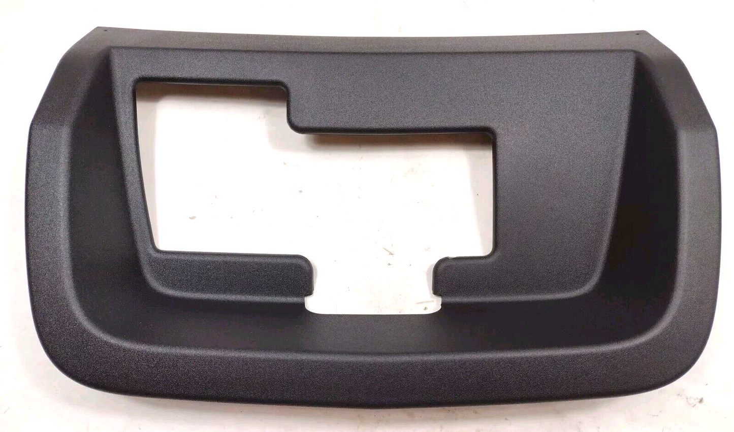 Genuine OEM GM Chevy Equinox Trailer Hitch Trim Bezel 2018-2021 84151503