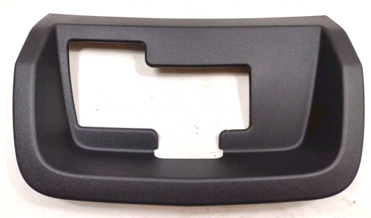Genuine OEM GM Chevy Equinox Trailer Hitch Trim Bezel 2018-2021 84151503