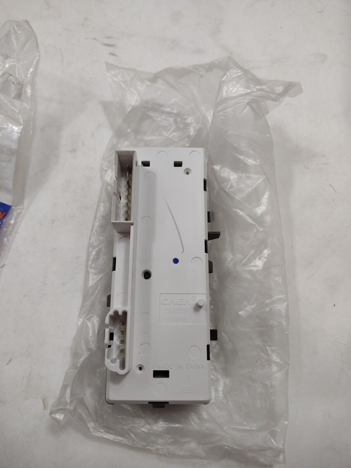 Genuine OEM GM Transfer Case Shift Control Switch 19168768