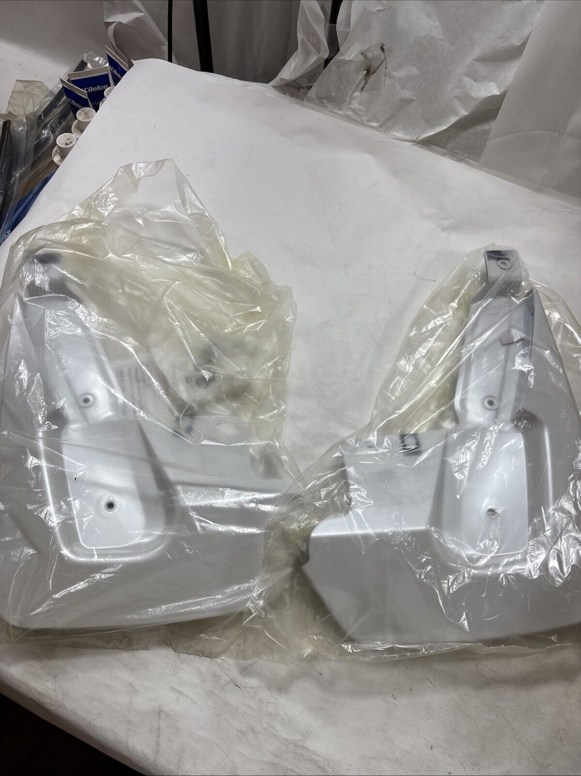 Genuine OEM GM Cadillac Escalade Splash Guards 2016-2019 23262792