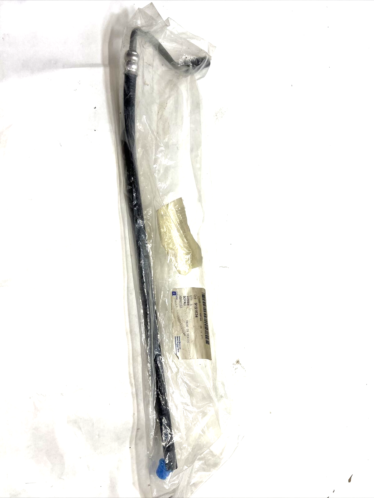 New OEM Genuine GM Saturn Hose  2000-04 9191634