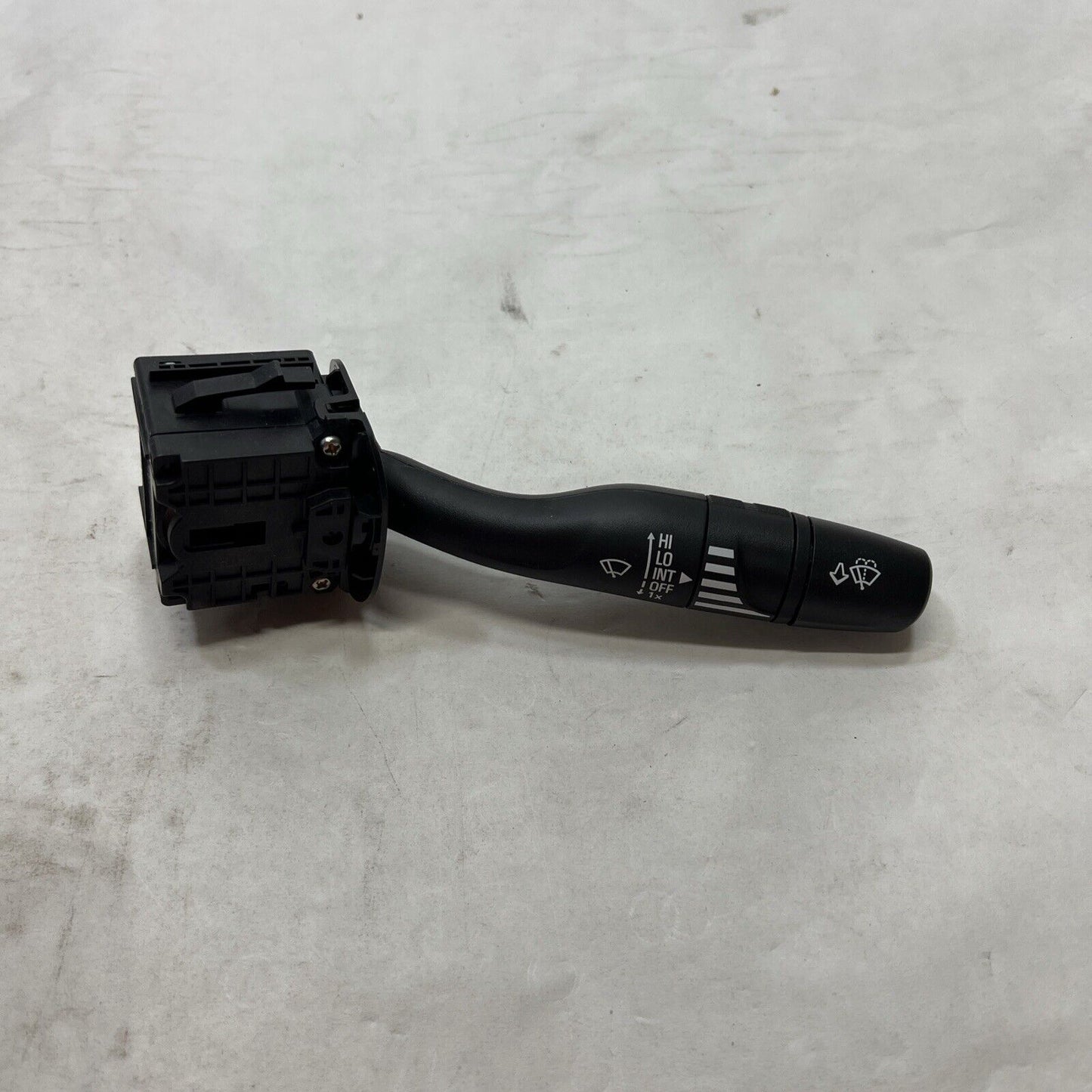 Genuine OEM GM Malibu Windshield Wiper & Windshield Washer Switch 22-23 84972826