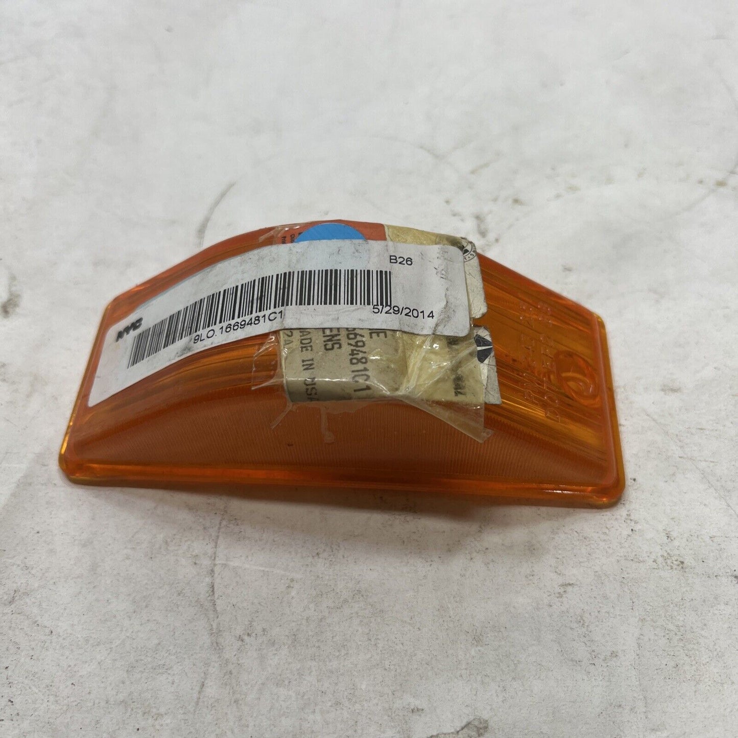 International 1669481C1 Amber Lens Cover 5-1/2" x 2"