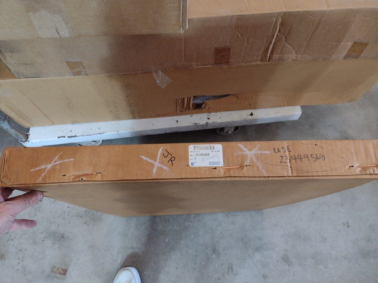 Genuine OEM GM Chevy Express 2500 Driver Side Rear Door Trim 2003-2024 10365463