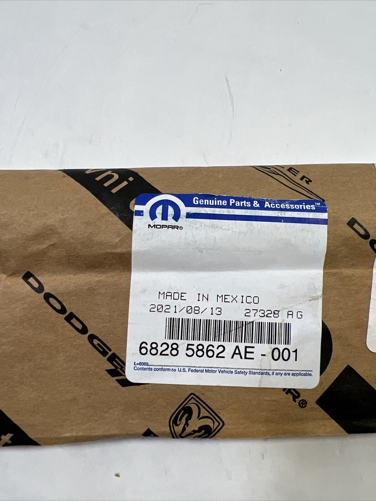 Genuine OEM Mopar 1500 Front Outer Door Belt Weatherstrip 2019-2023 68285862AE
