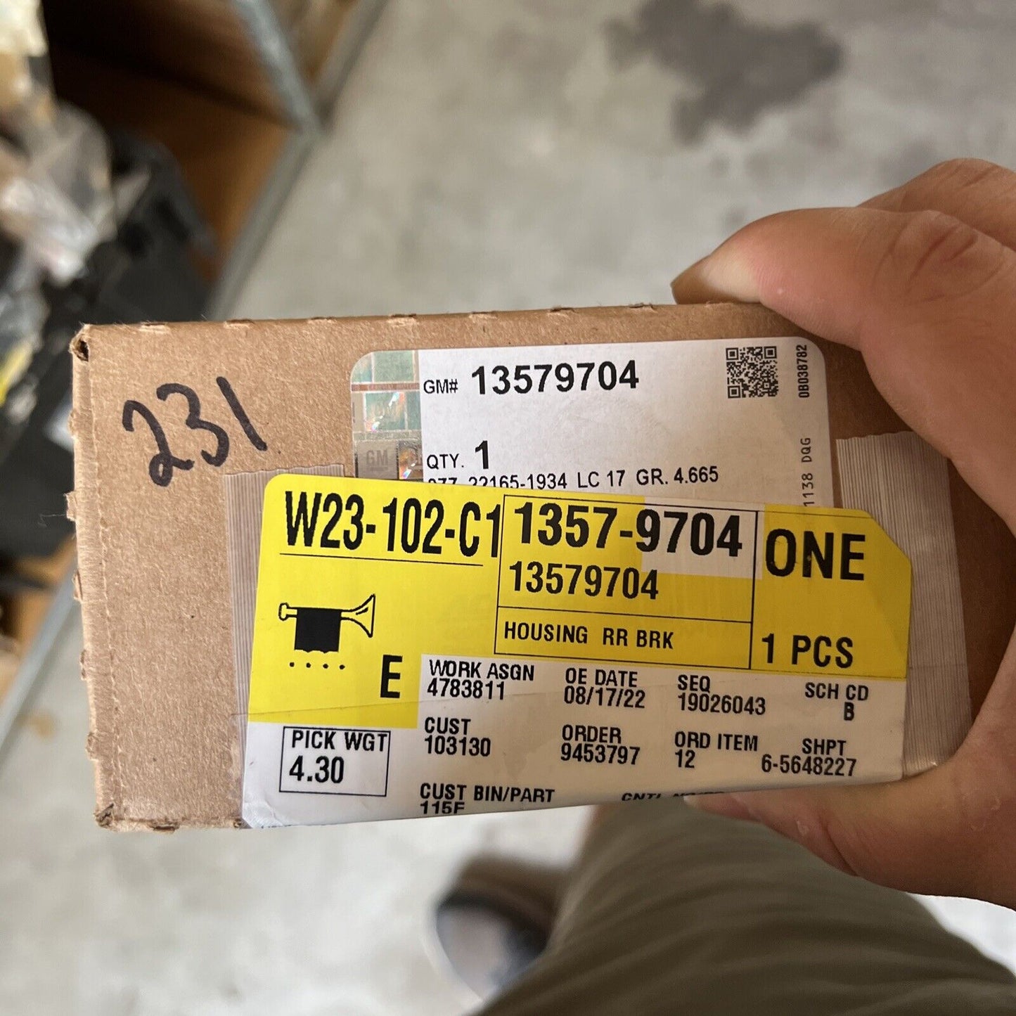Genuine OEM GM ATS Left Driver Side Caliper 2013-2019 13579704