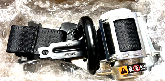 Genuine OEM GM Retractor Kit 84493998