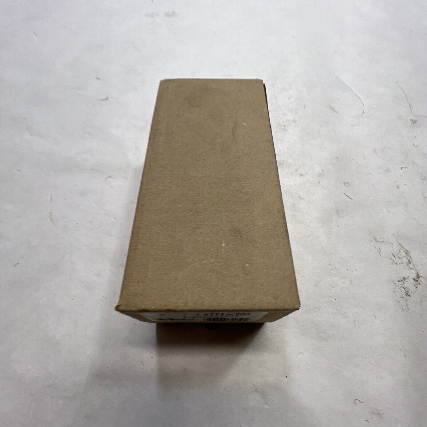 New OEM Genuine General Motors Chevrolet Rear Disc Brake Pad Set 14091368