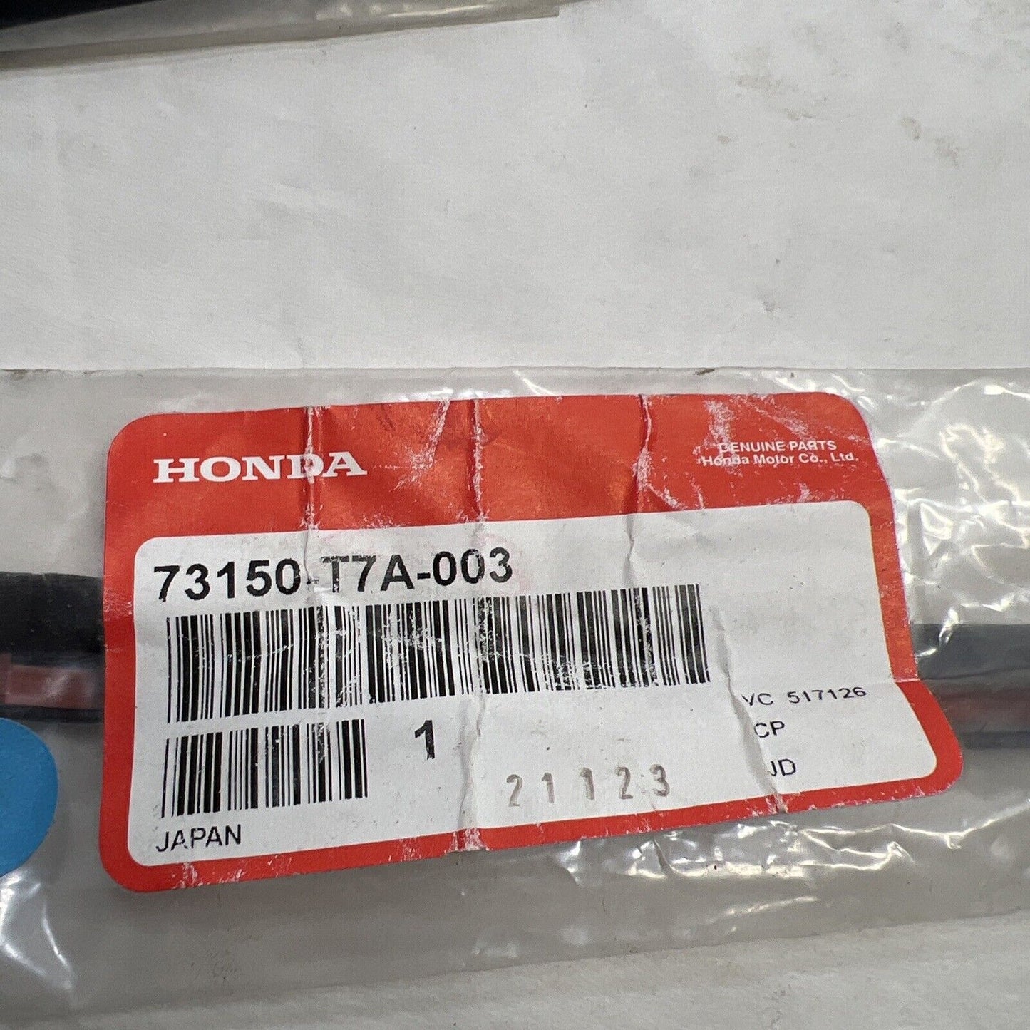 New OEM Genuine Honda HR-V 2016-2021 Front Upper Windshield Molding 73150T7A003