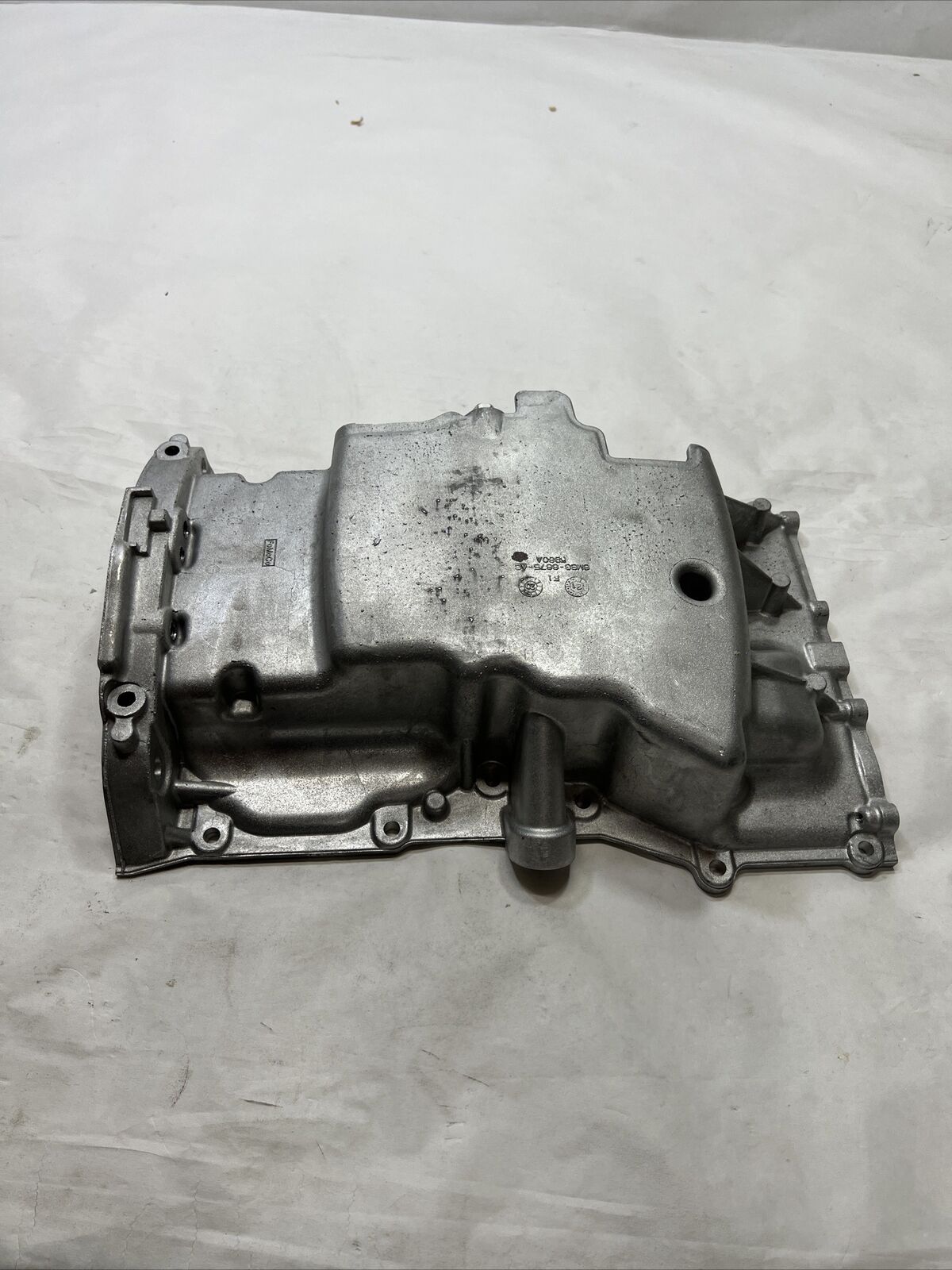 New OEM Genuine Ford Fusion 2006-2009 Engine Oil Pan Assembly 6M8Z6675AB