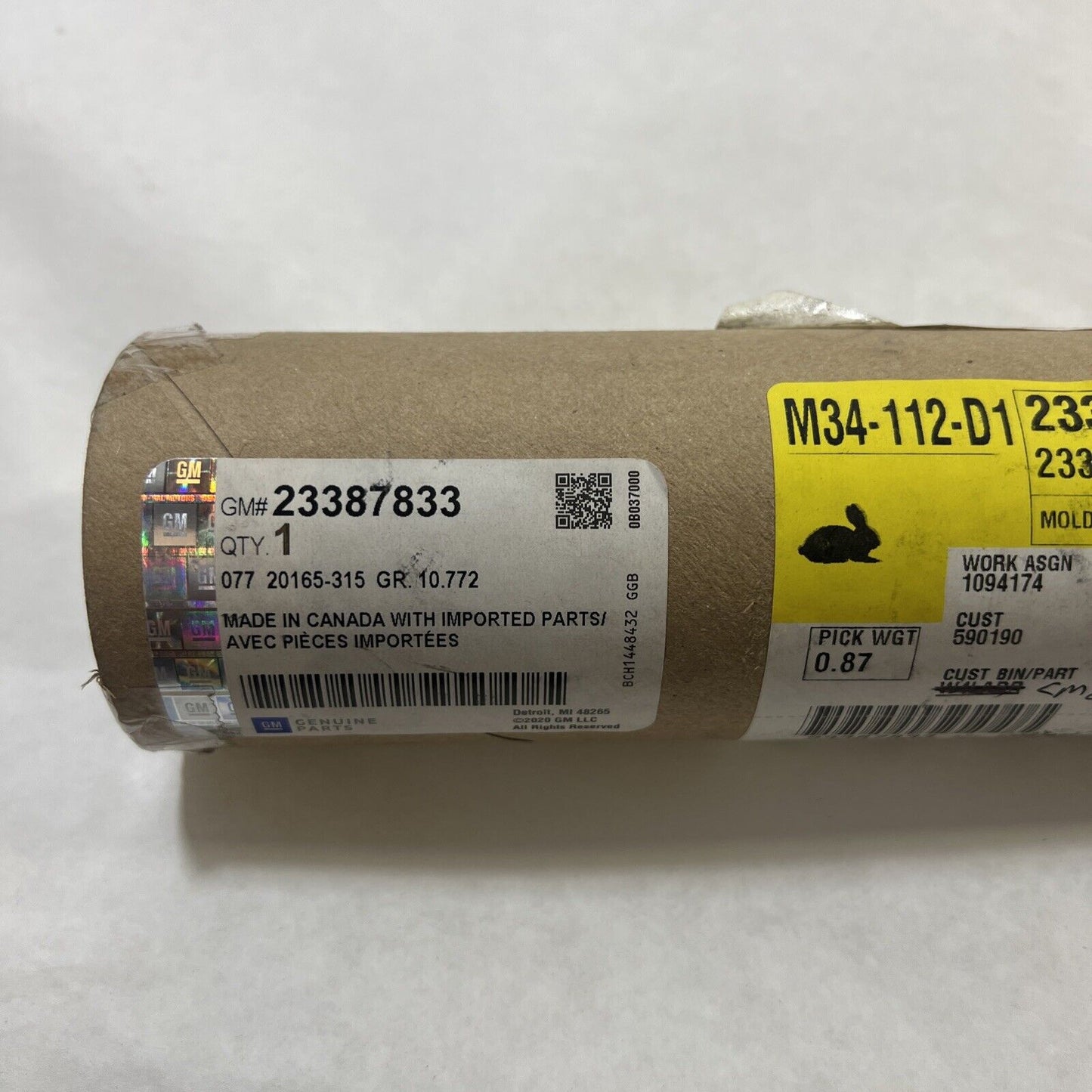 Genuine OEM GM Chevrolet Rear Left Side Door Window Belt Reveal Molding 23387833