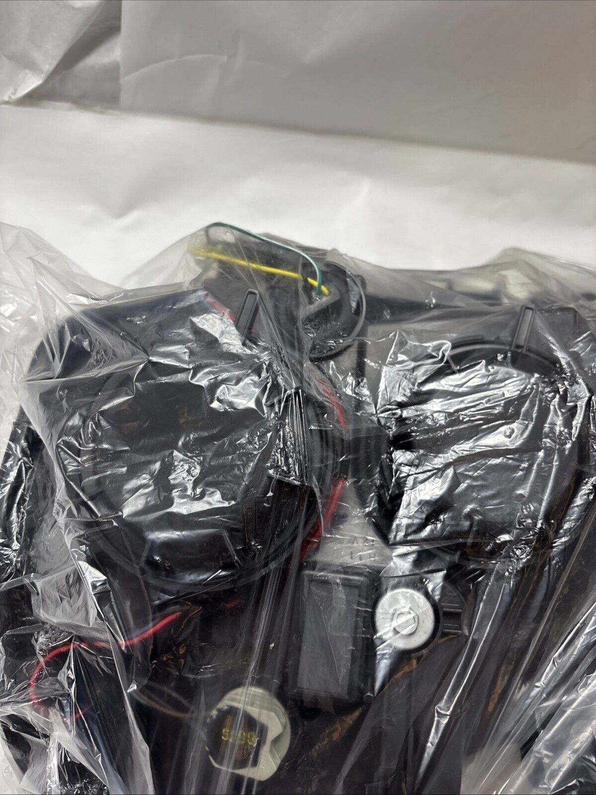 Genuine OEM GM GMC Terrain Denali Headlight 2016-2017 84791979