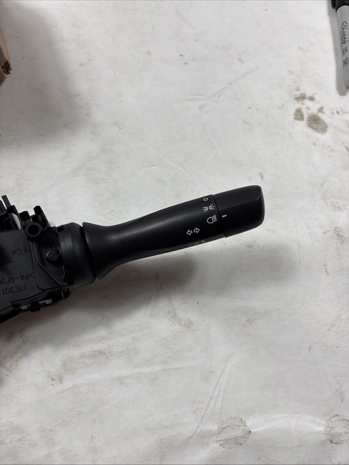 Genuine OEM GM Pontiac Vibe Turn Signal Switch 2009-2010 19184826 ACDelco D1533J