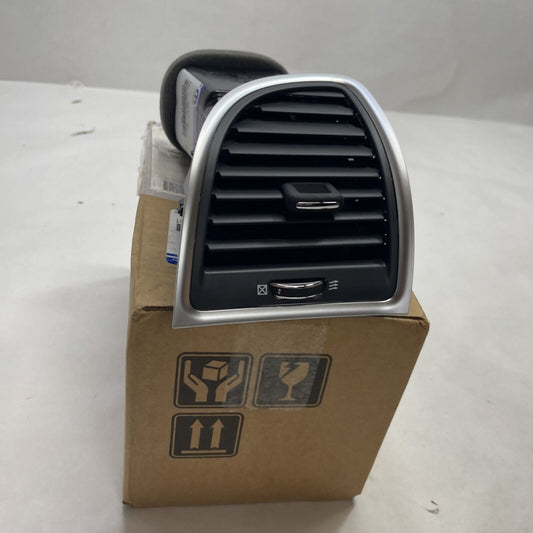 New OEM Genuine Mopar Right Passenger Side Air Conditioning & Heater 5RJ96DX9AA