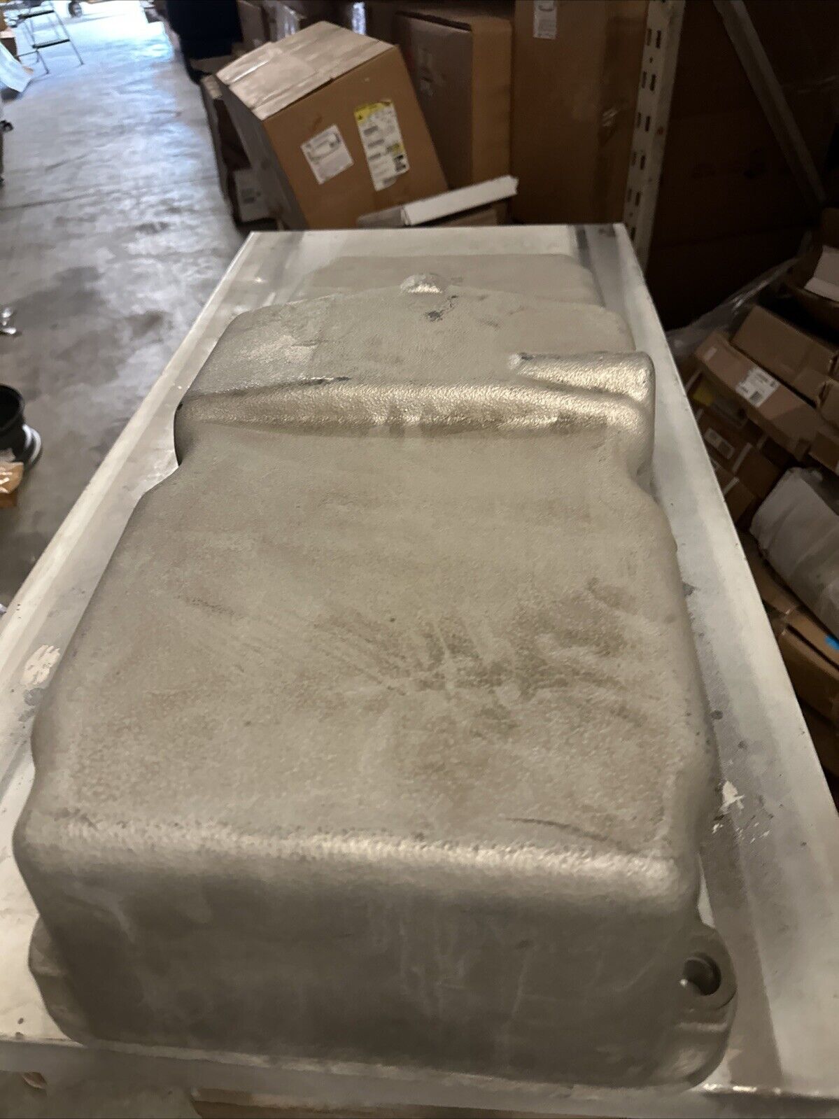 New Genuine OEM Detroit Diesel Oil Pan NOS 23529250