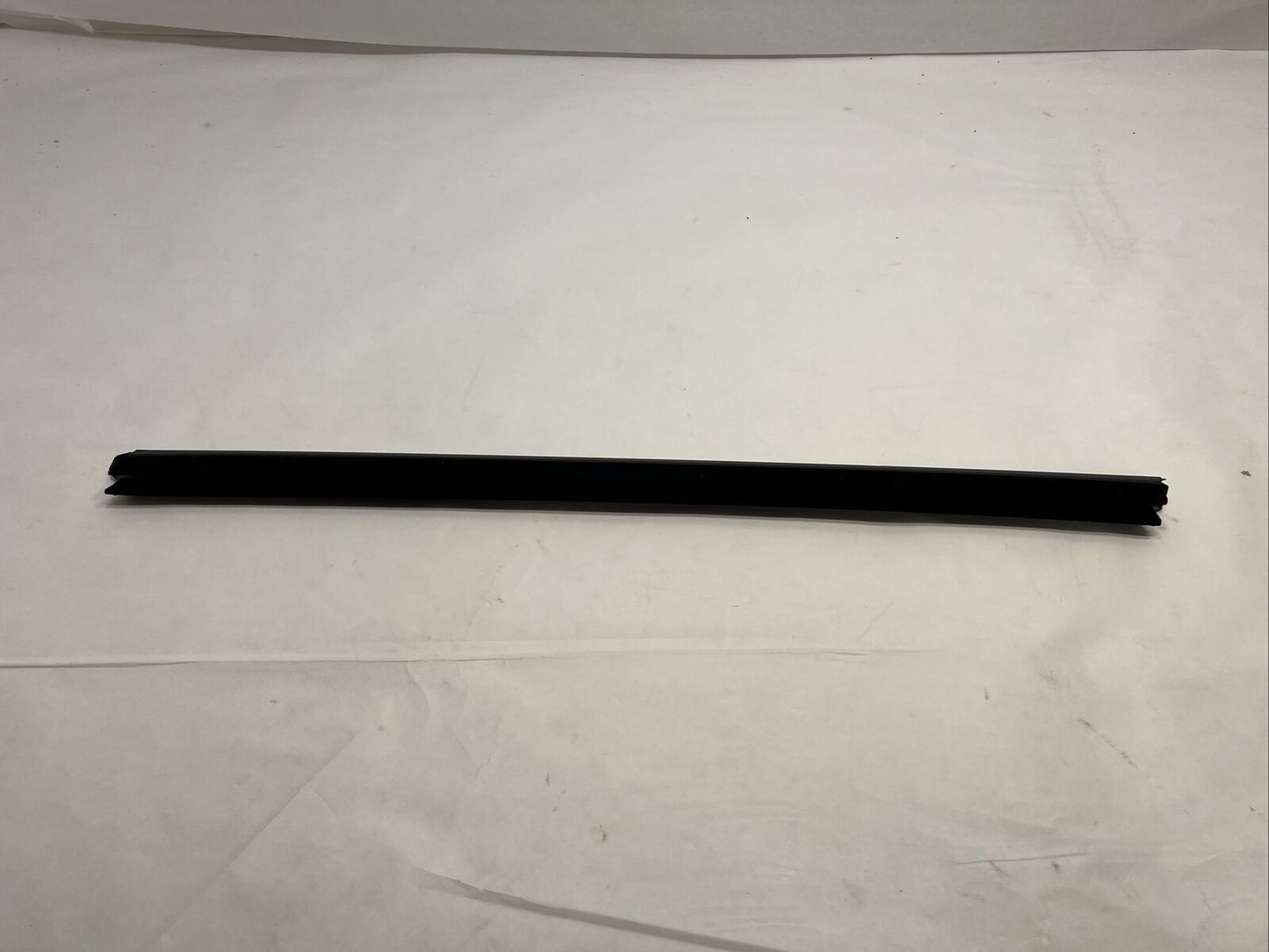 New Genuine OEM Ford Escape2020-2023 Belt Weather-Strip LJ6Z-7825861-E