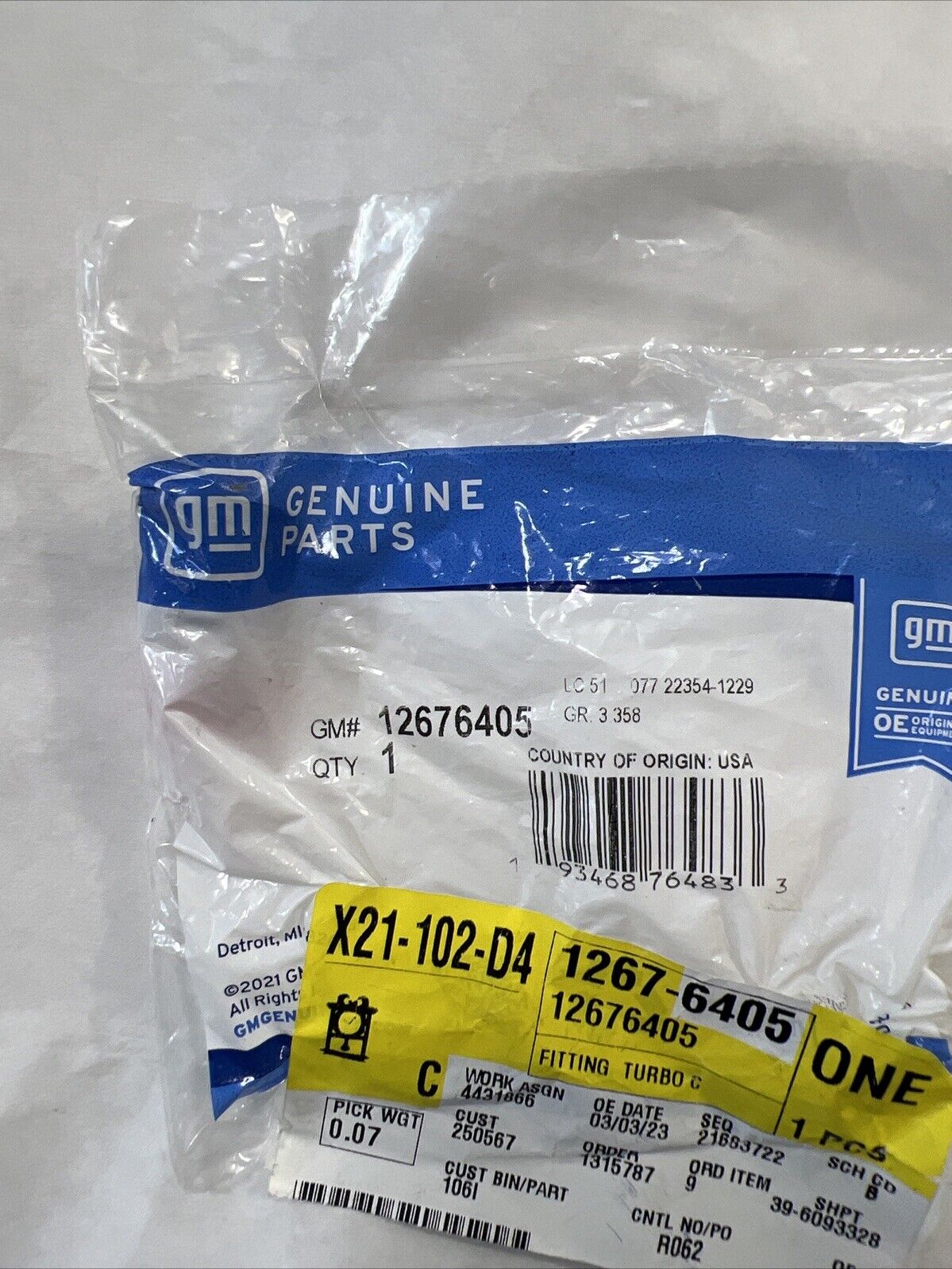 Genuine OEM GM Chevrolet Turbocharger Coolant Return Pipe Fitting 16-24 12676405