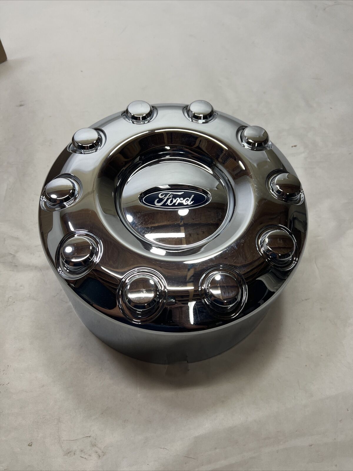 New OEM Genuine Ford F-250 Super Duty 2011-2016 Rear Wheel Center Cap 5C3Z1130VA