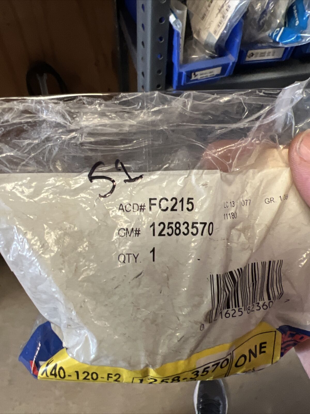 New OEM Genuine GM 2004-2013 ACDelco FC215 Engine Oil Filler Cap 12583570