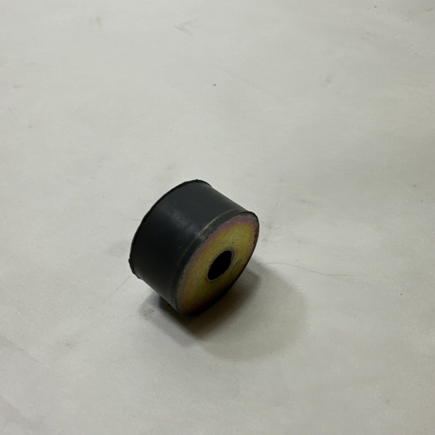 New Detroit Diesel Rocker Cover Bolt Isolator 23517911