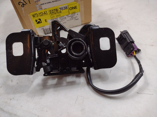 Genuine OEM GM Chevrolet Camaro Hood Latch 2012-2015 22787038