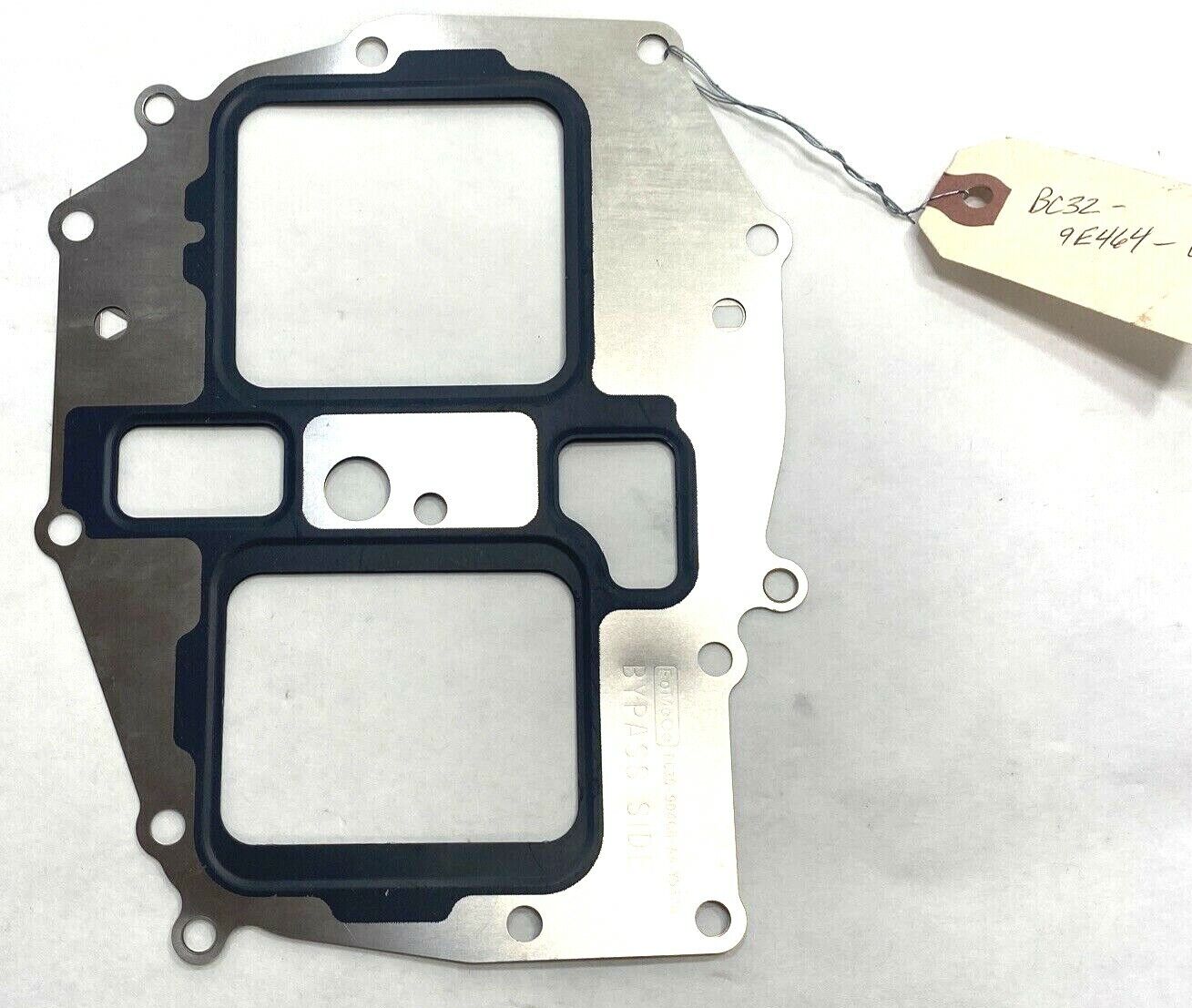 New OEM Ford Powerstroke V8 6.7 L2017-2018 EGR Cooler Housing Gasket BC3Z9E464D