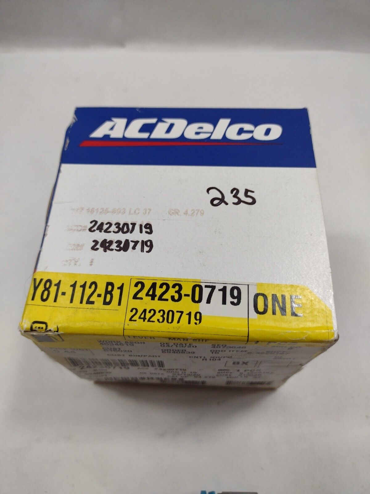 GM Genuine Parts 24230719 Automatic Transmission Manual Shaft Detent Lever