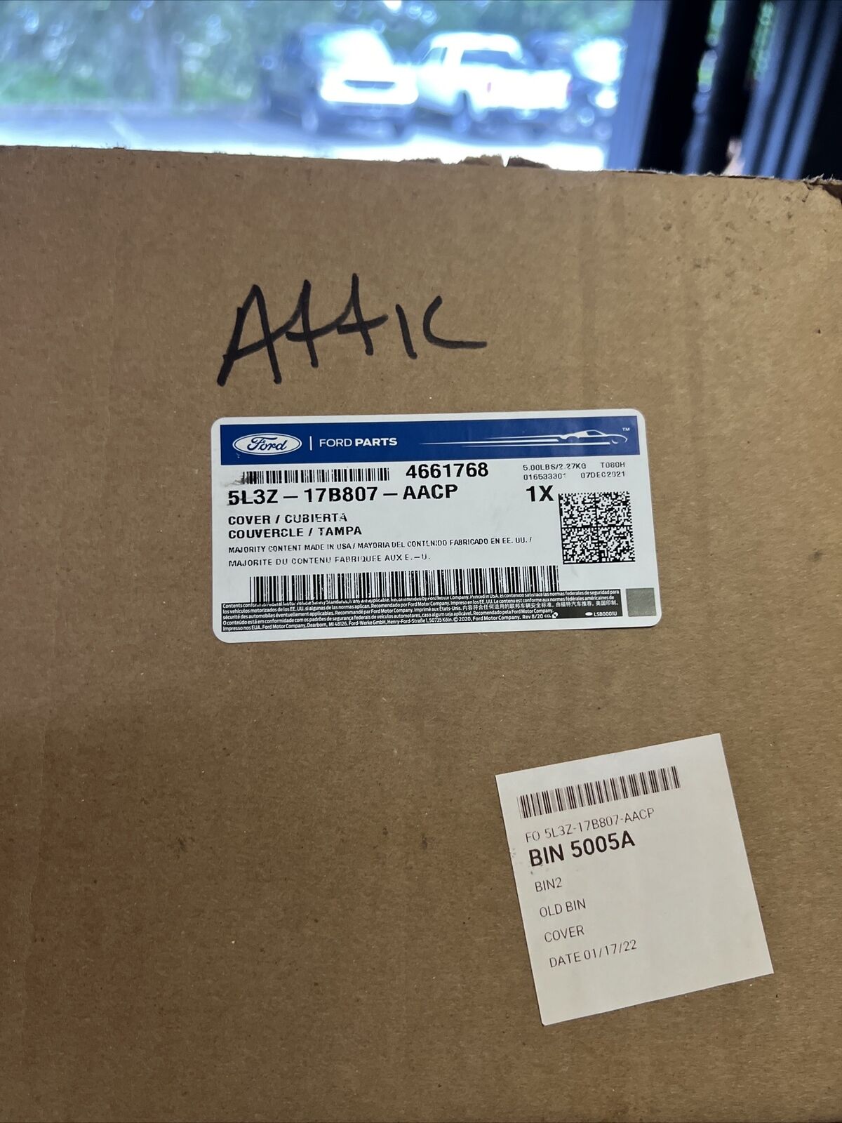 New OEM Genuine Ford F150 Rear Bumper Step Pad Cover 2004-08 5L3Z17B807AA