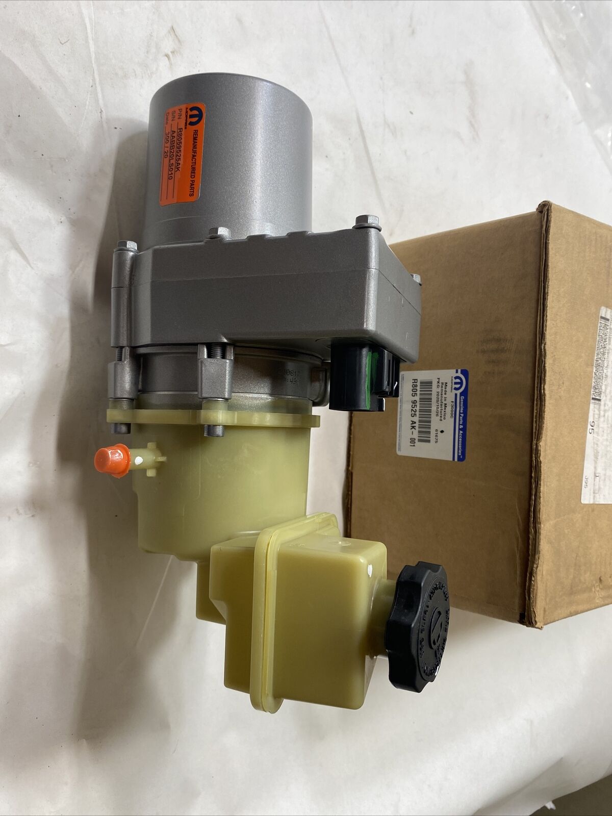New OEM Genuine Mopar Power Steering Pump Remanufactured R8059525AK
