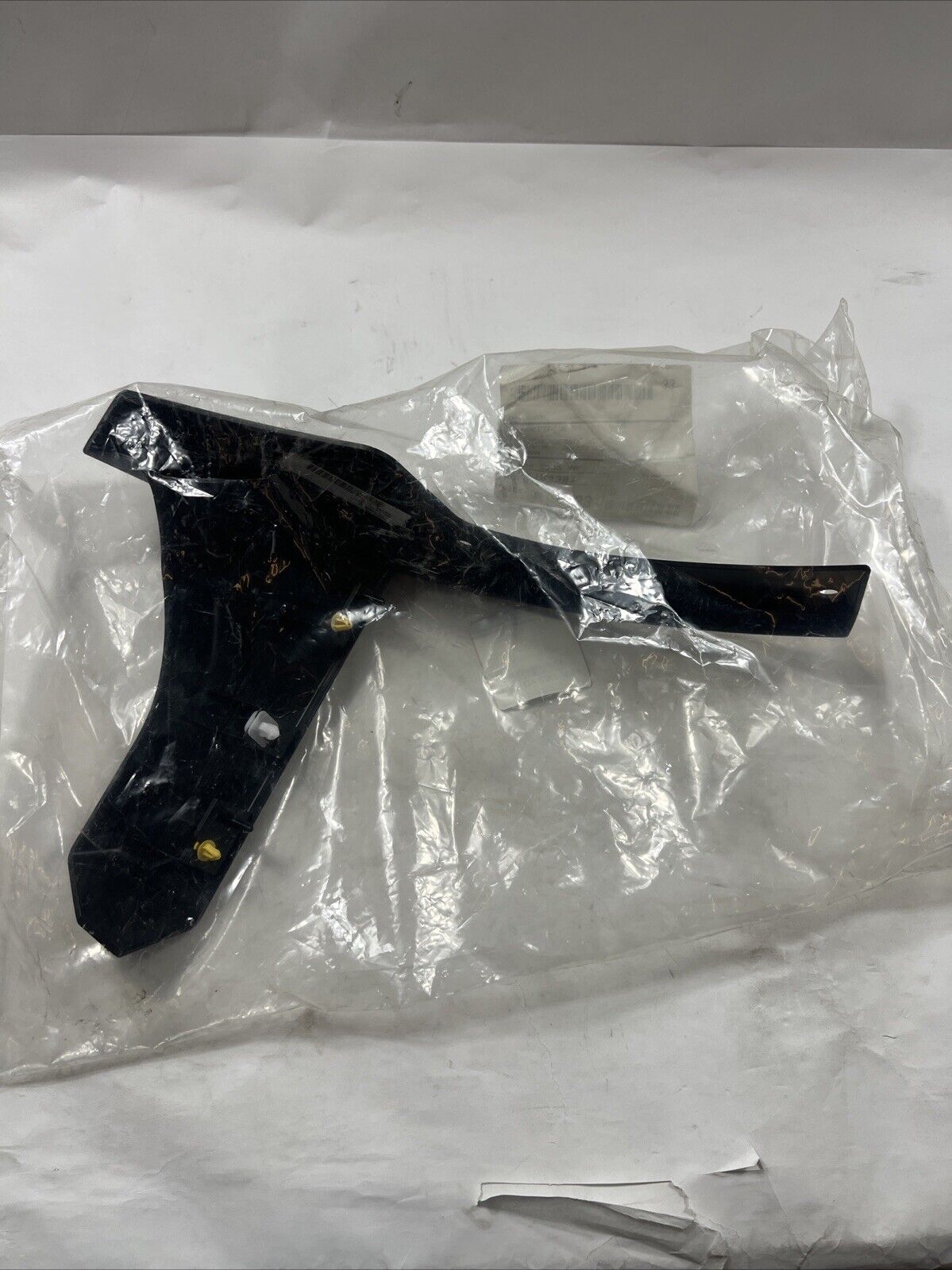 Genuine OEM Mopar Rear Right Door Trim Sill Plate Insert Cap 19-24 68362322AD