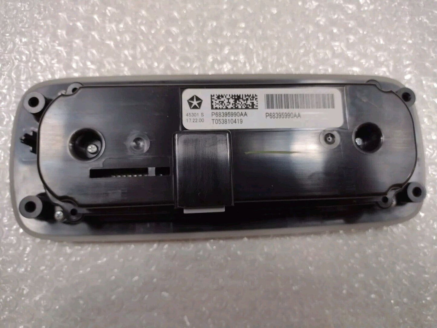 Genuine OEM Mopar Chrysler Pacifica A/C And Heater Control 2018-2019 68395990AA