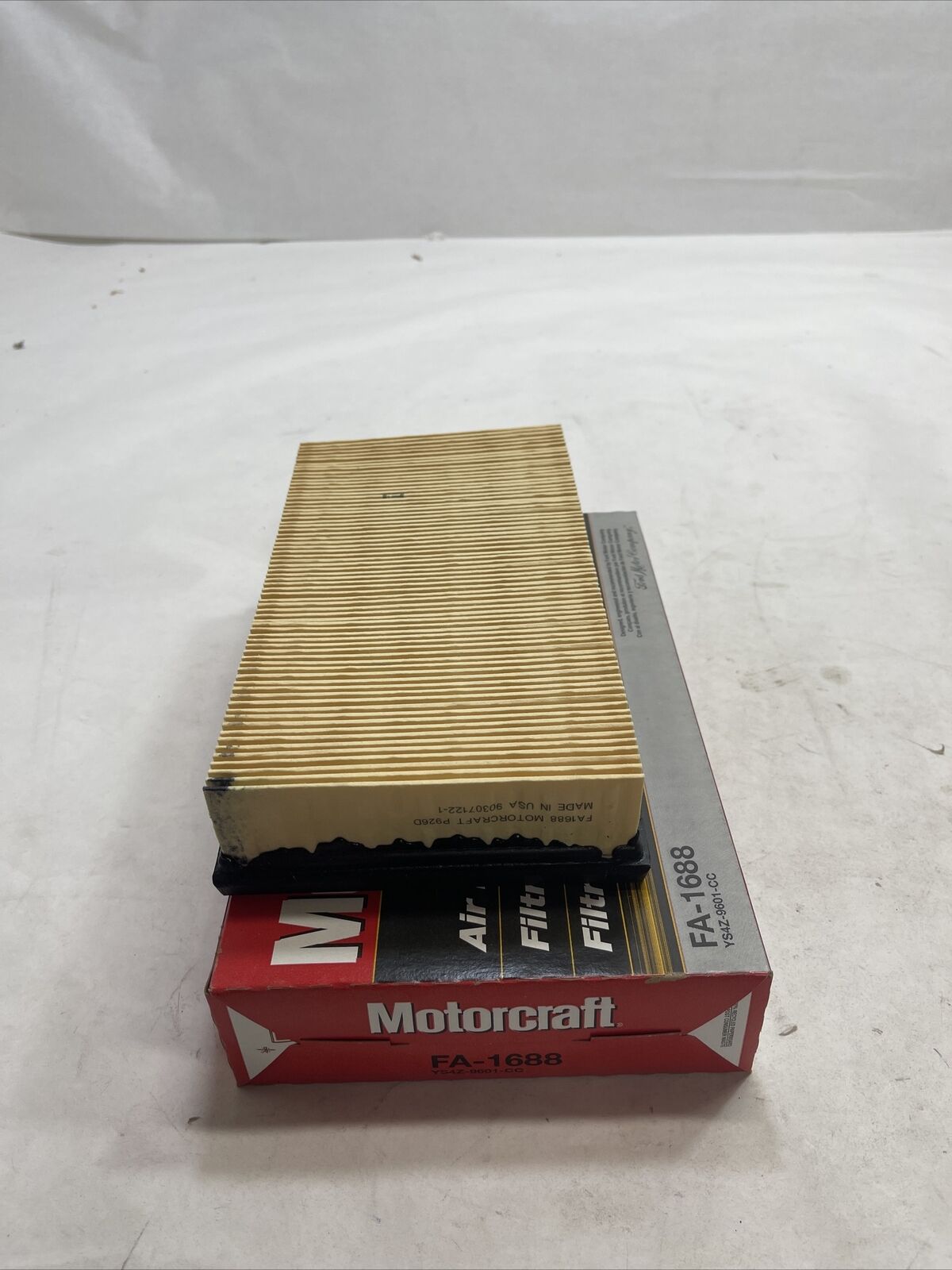 New OEM Genuine Ford Element Assembly Air Filter FA-1688