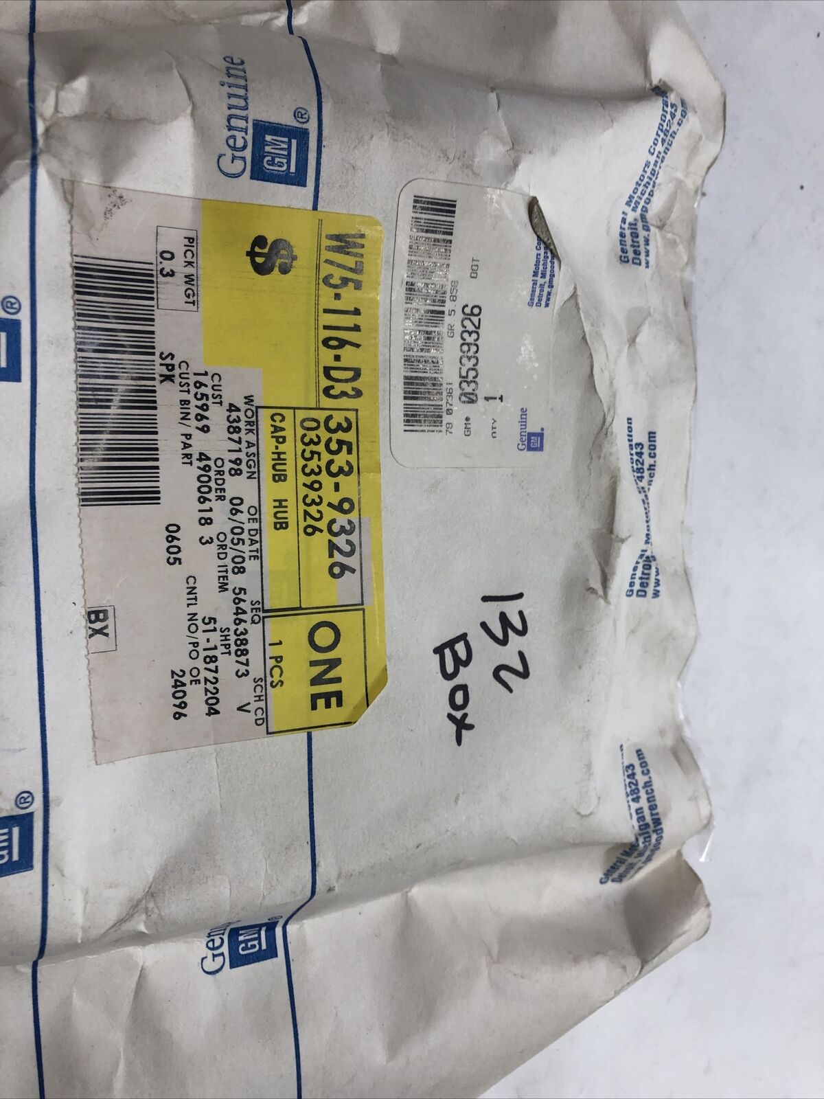 New OEM GM Wheel Center Hub Cap Insert Cadillac Silver 3539326