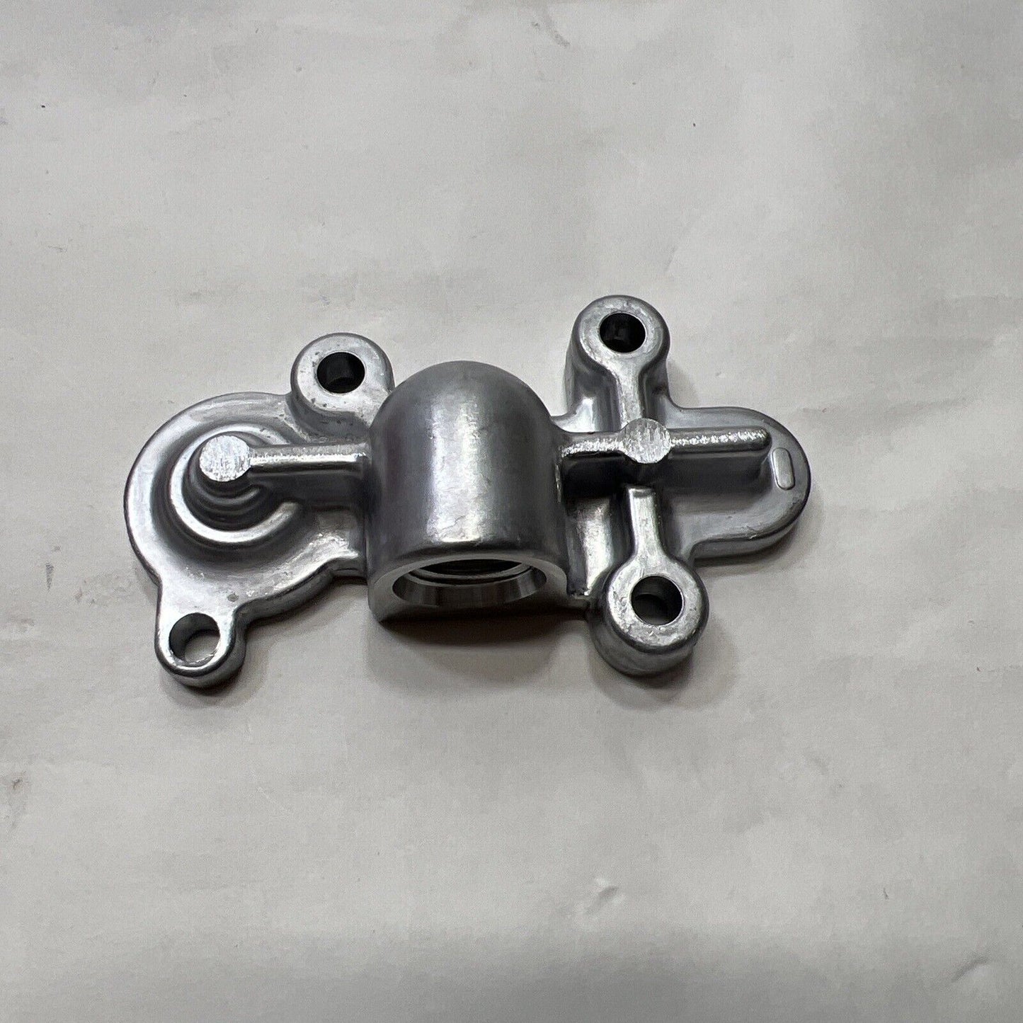 New OEM Genuine Ford Regulator Fuel Injection Pressure Motorcraft CM5193