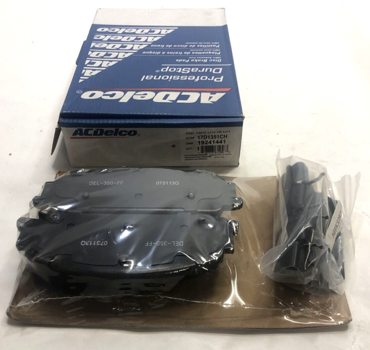 New OEM GM ACDelco 17D1351CH Ceramic Front Disc Brake Pad Kit W/Clips 19428001
