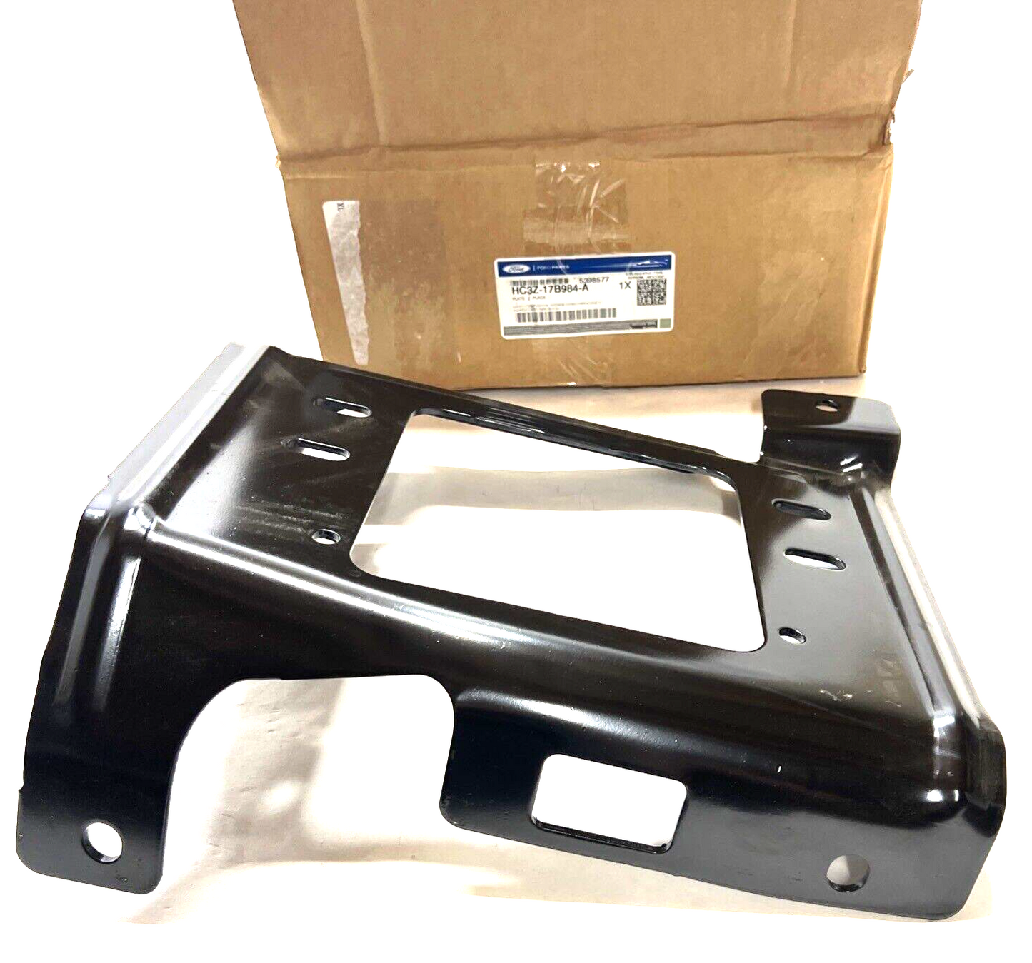New OEM Genuine Ford 2017-2019 Right Passenger Side Mount Plate HC3Z17B984A