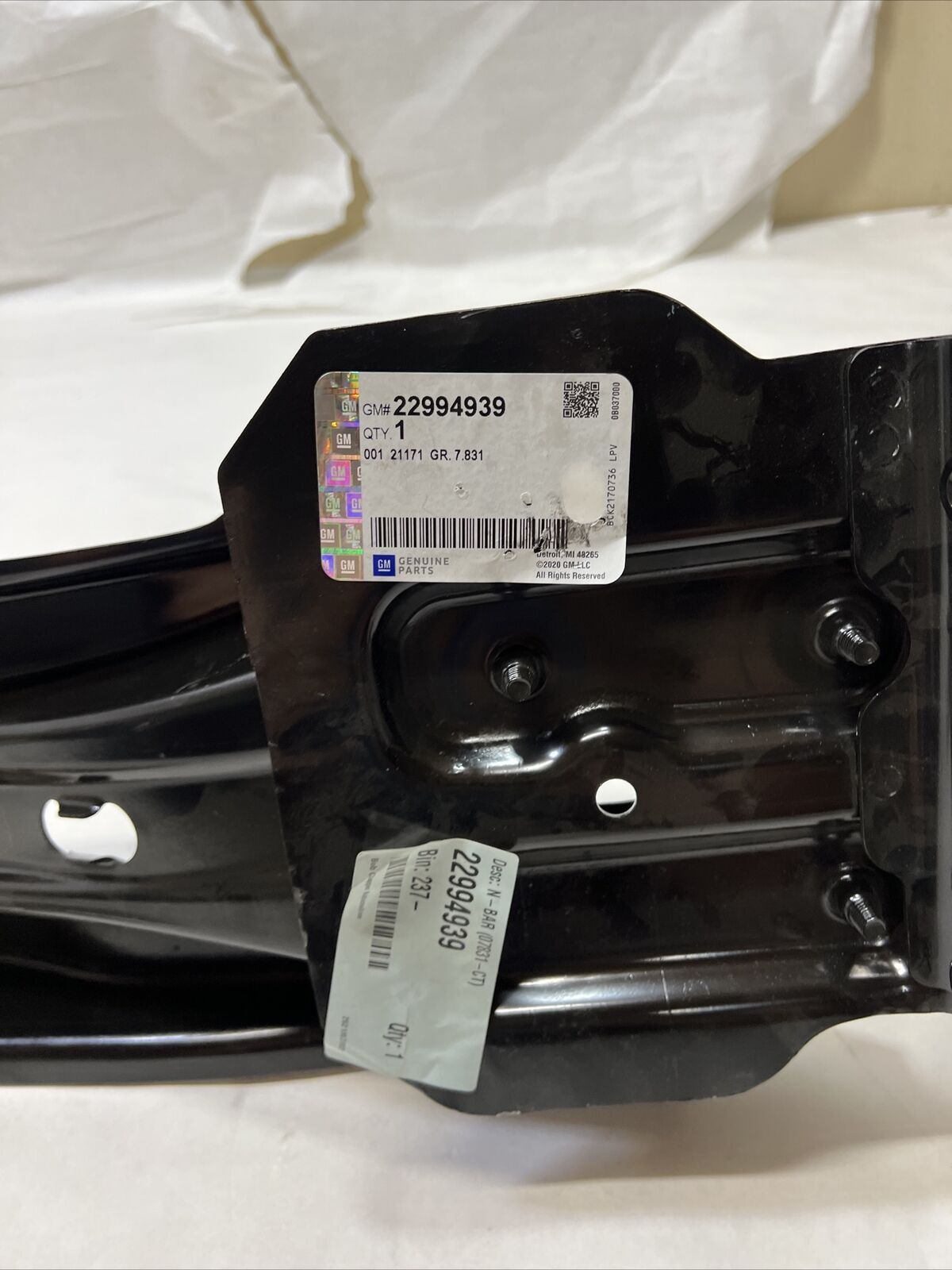 New OEM Genuine GM ACDelco Chevrolet GMC 14-17 Front Bumper Impact Bar 22994939