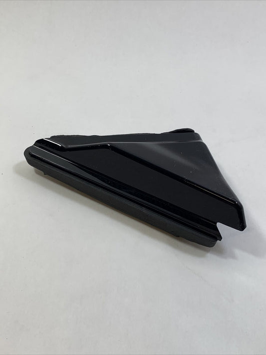 New OEM Lincoln Continental Door Trim Passenger Side 2017-2020 GD9Z54214A62A