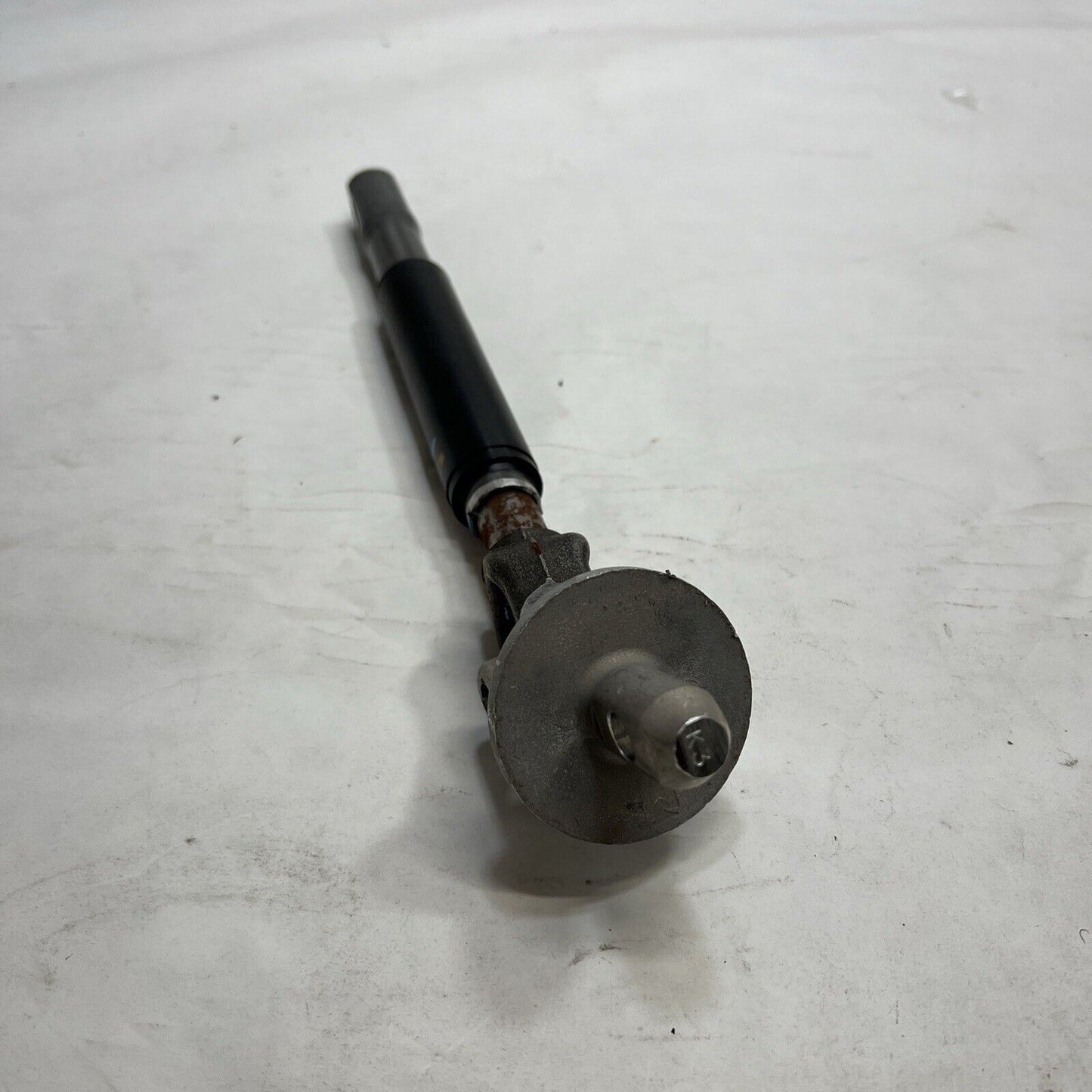 Genuine OEM GM Upper Intermediate Steering Shaft 23167615