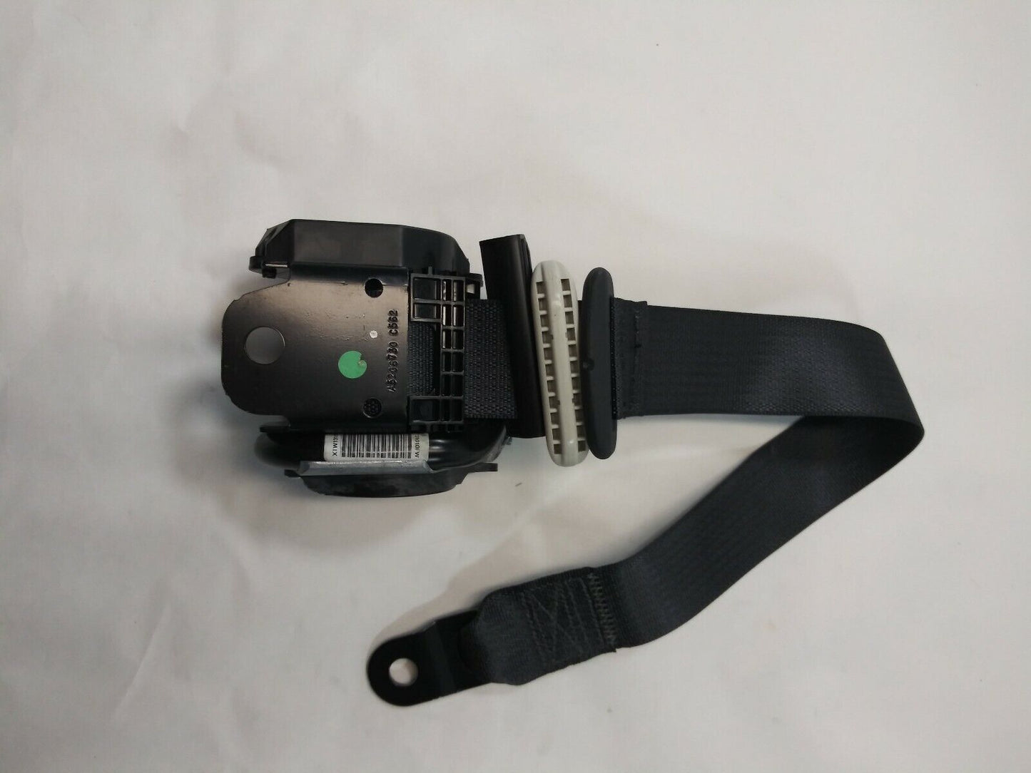 New OEM Dodge Caliber Seat Belt Front Passenger Side 2009 Mopar YD68XDVAC