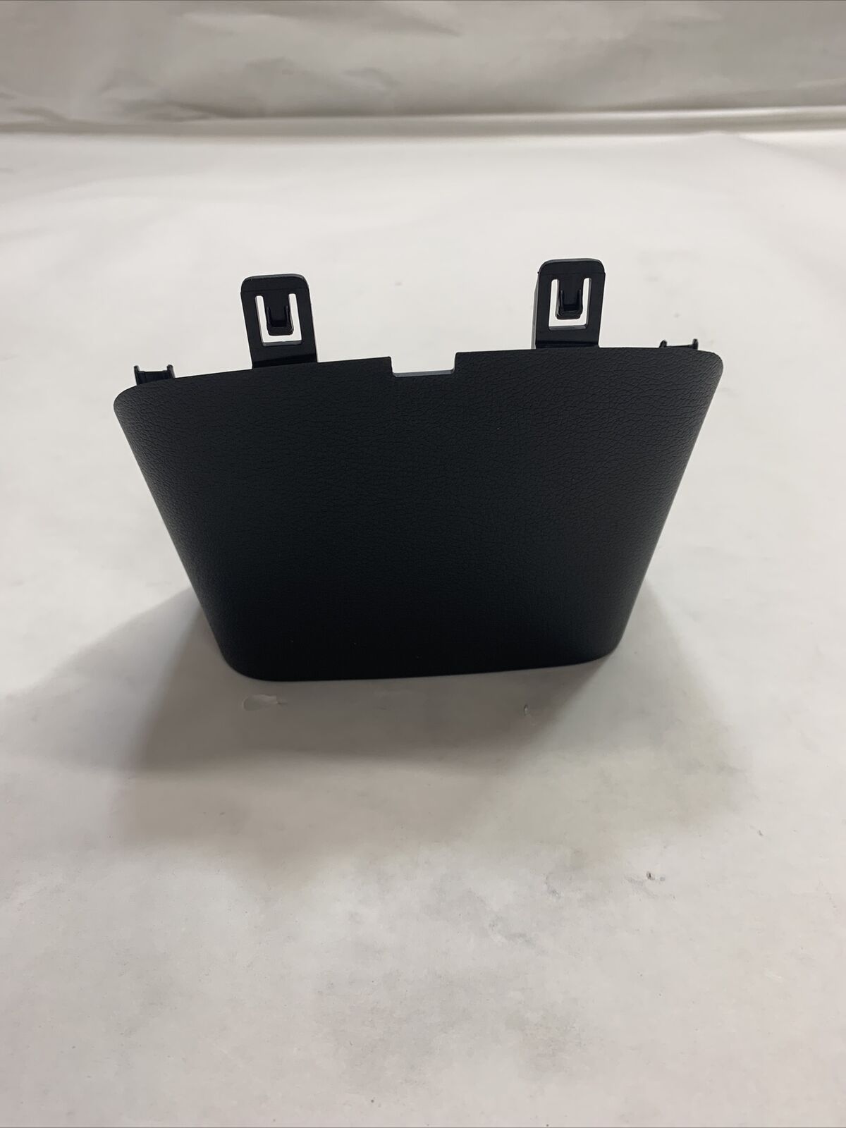 New OEM Hyundai Veloster 2015-2017 Dash Cluster Switch Panel 847282V2004X