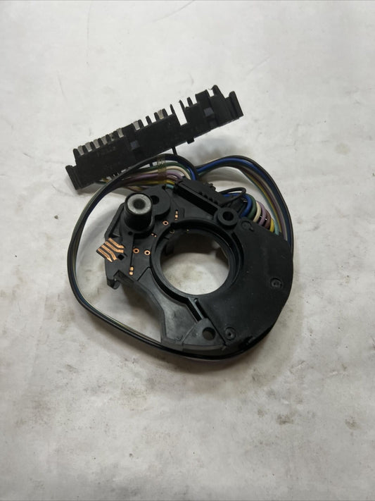 New ACDelco GM OEM  D6243 Turn Signal Switch 1997059