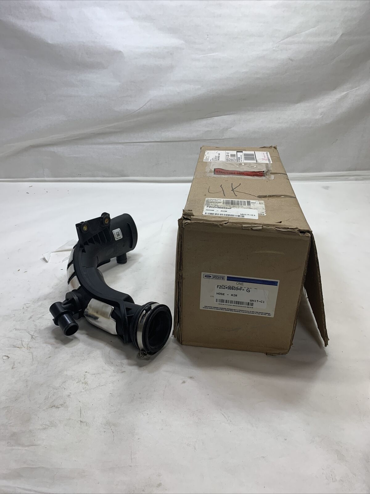 New OEM Ford Fusion 2015-20 Air Inlet Tube Assy F2GZ-9B659-F