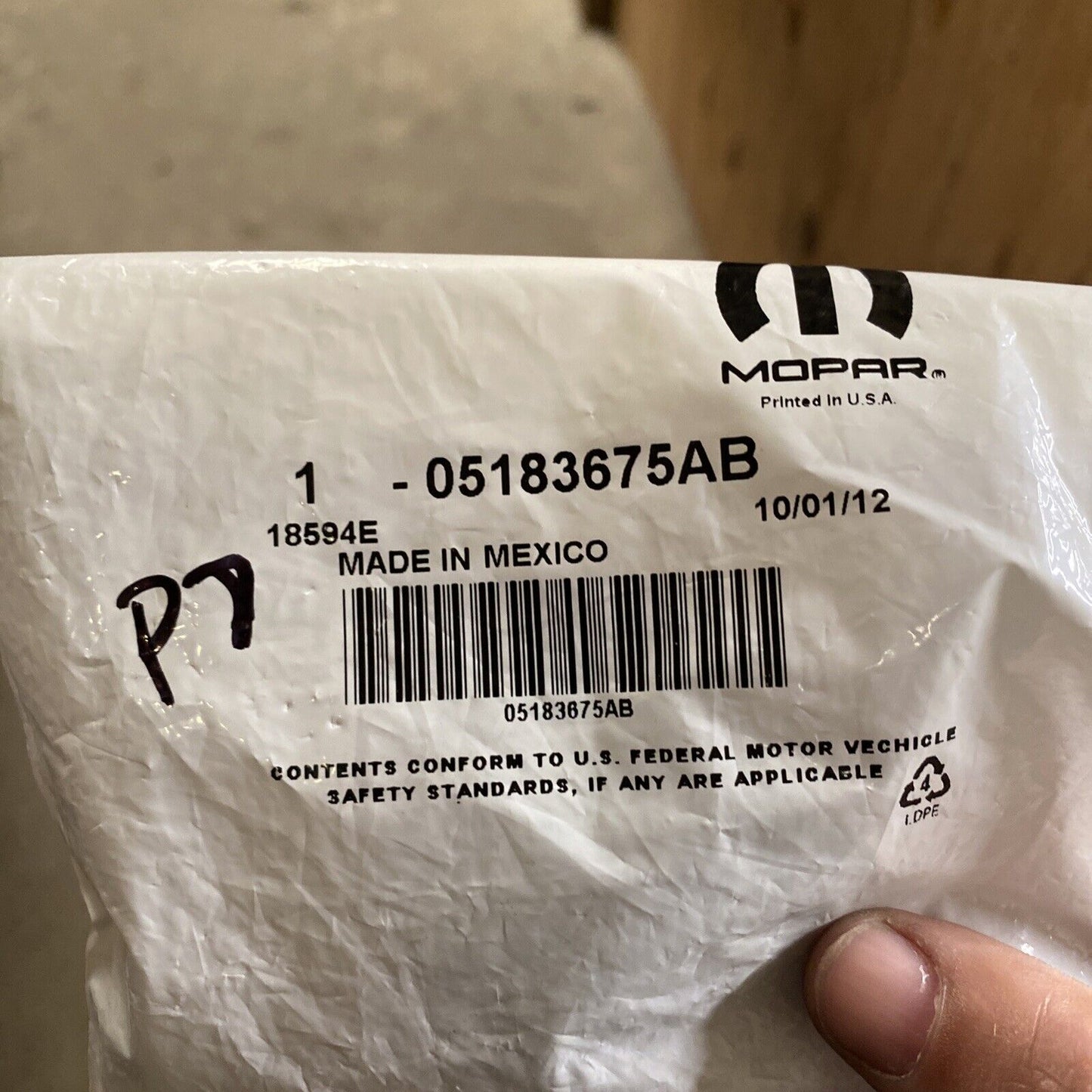 New OEM Chrysler Town & Country Grand Caravan 3 Button Key FOB 5183675AB