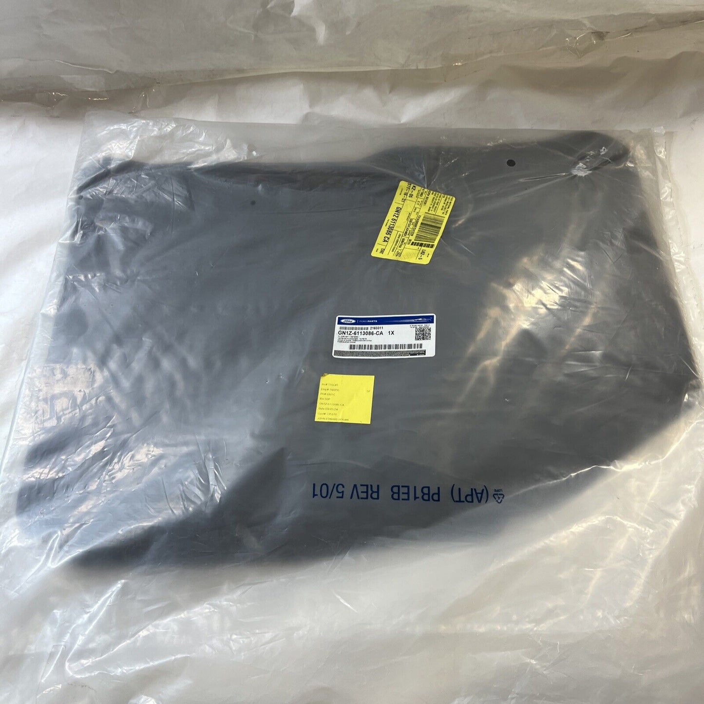 NEW Genuine OEM Ford All Weather Front Floor Mat Set GN1Z6113086CA